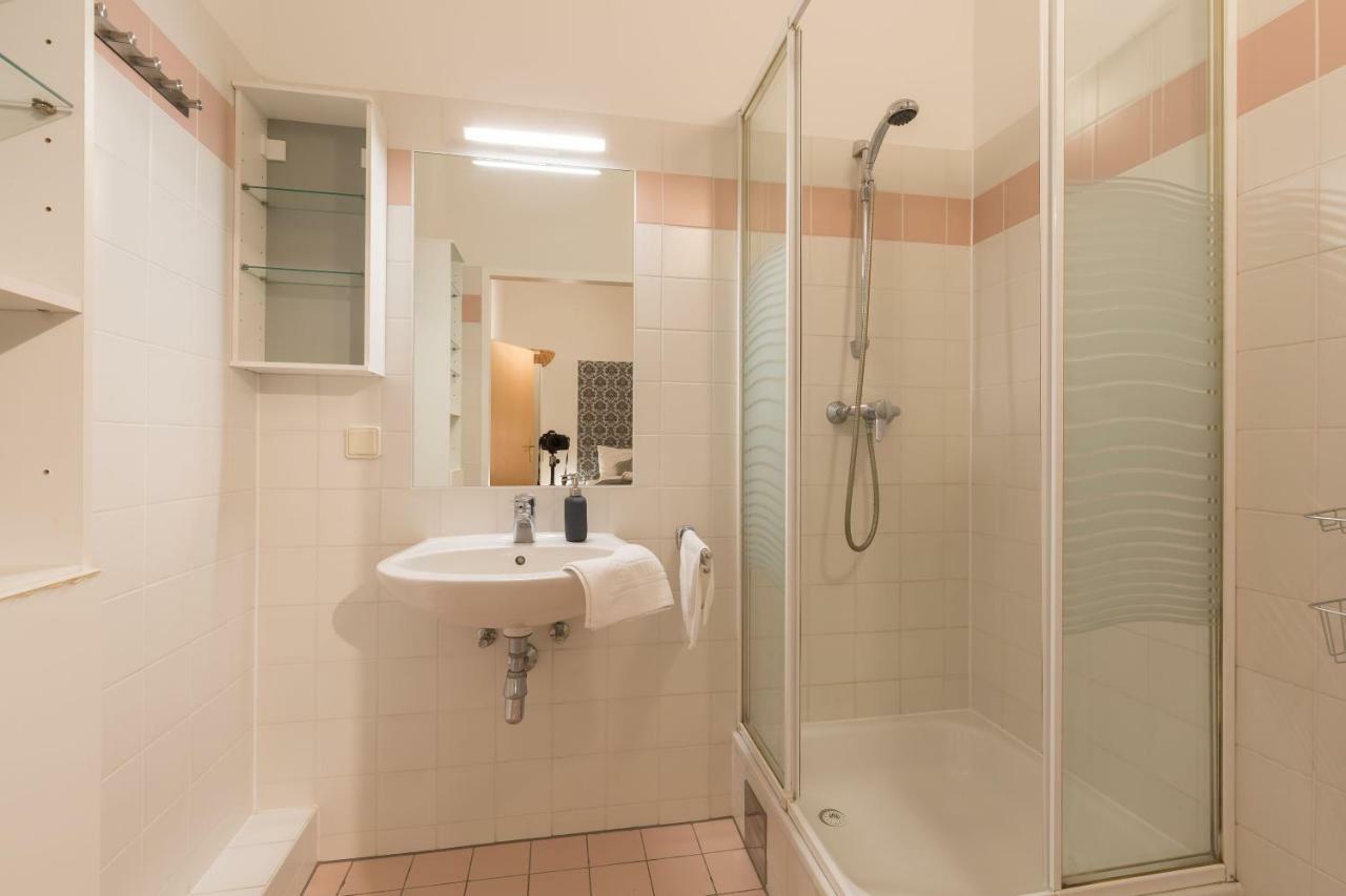 Station Apartment Wien