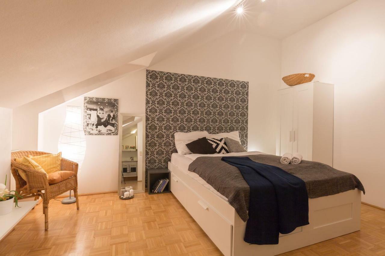 Station Apartment Wien